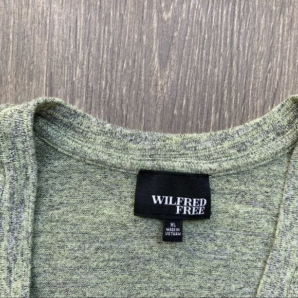 Aritzia Wilfred Free Devinette V-Neck Long Sleeves Heathered Shirt Green Size XS - Picture 13 of 16